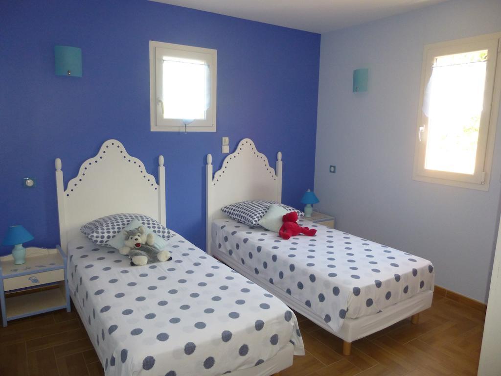 Domaine De Flo Adult A Partir De 16 Ans Bed & Breakfast Saint-Jean-de-la-Blaquiere Bagian luar foto